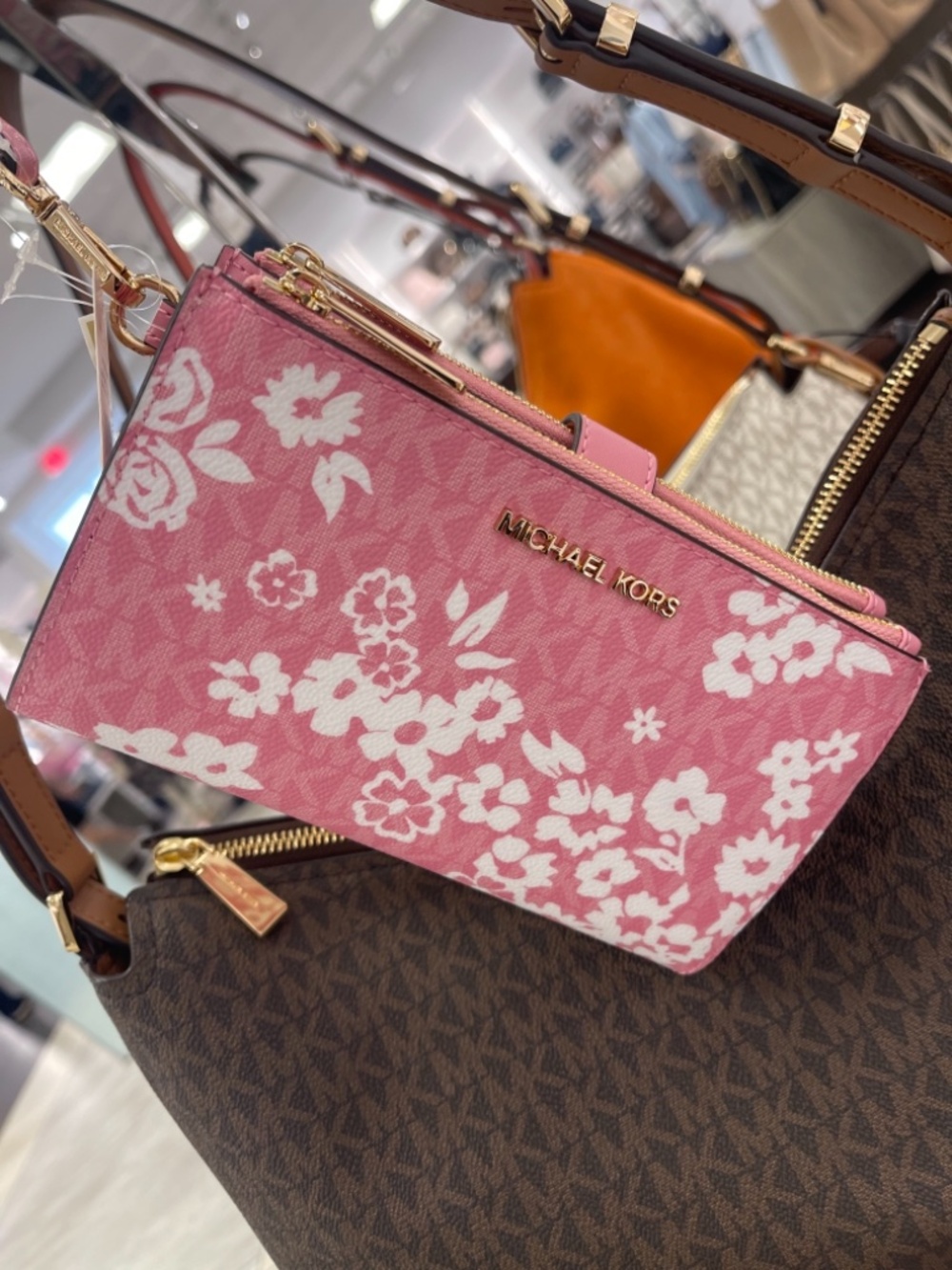 MICHAEL KORS Jet Set Travel Large Double Zip Printed Signature Logo Wristlet Wal - Picture 3 of 16